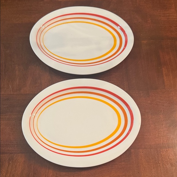 Seltmann Weiden Bavaria Germany Porcelain 10" Oval Plates Circles - Picture 2 of 4